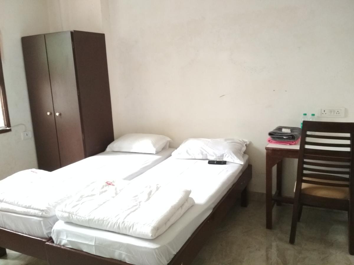 Buxar City Center Inn מראה חיצוני תמונה